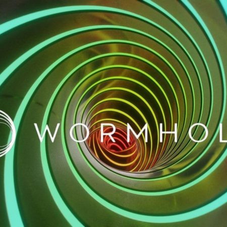 Wormhole (W) là gì? Những điều bạn cần biết về Wormhole